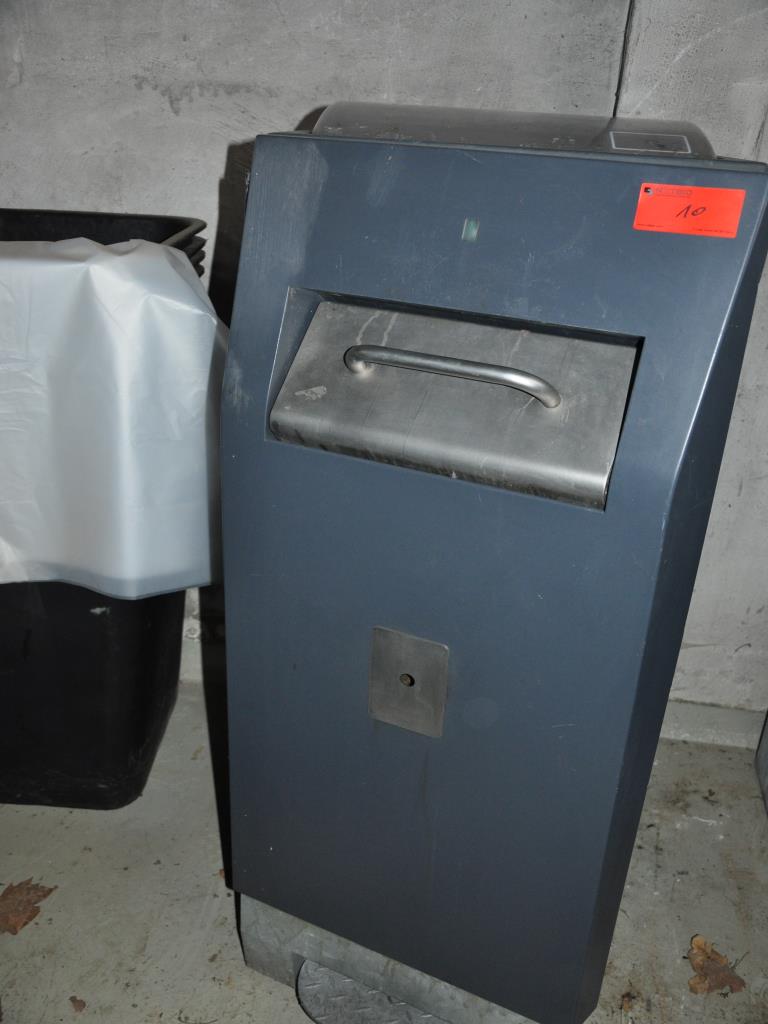 Duże stalowe pojemniki na odpady produkowane przez Paul Craemer GmbH-1