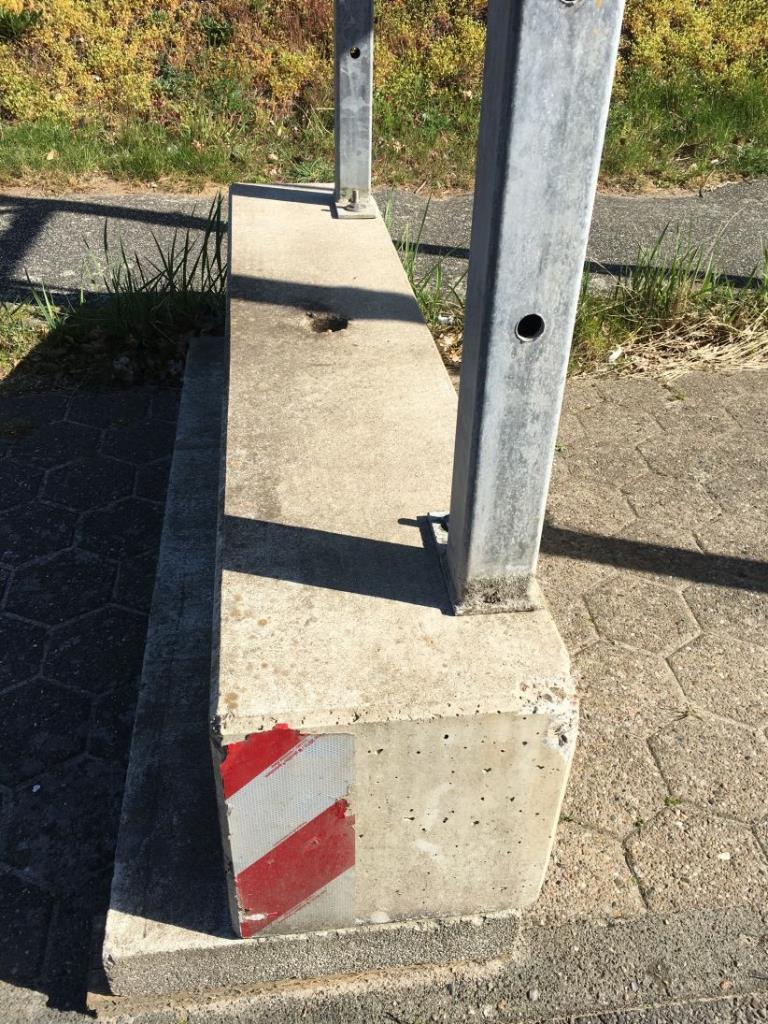 Duże stalowe pojemniki na odpady produkowane przez Paul Craemer GmbH-8