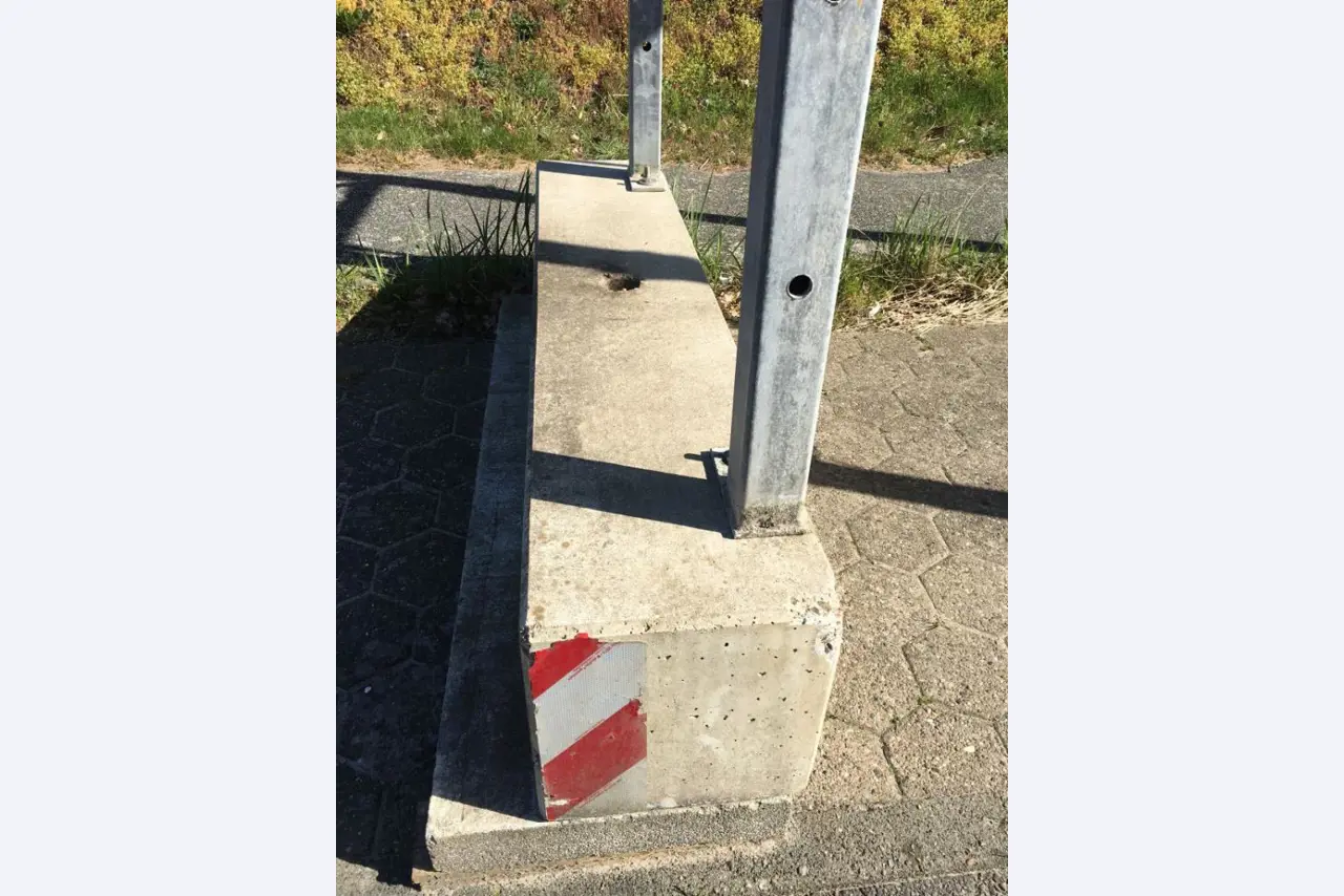 Large waste containers made of steel, make Paul Craemer GmbH-8