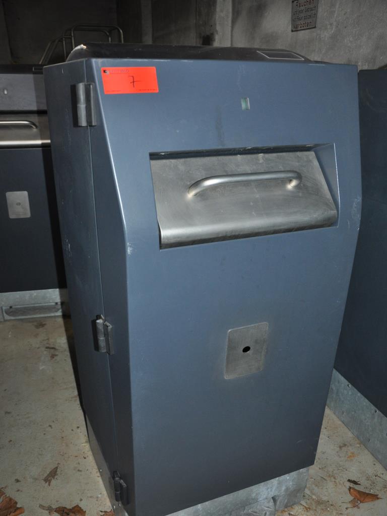 Duże stalowe pojemniki na odpady produkowane przez Paul Craemer GmbH-2