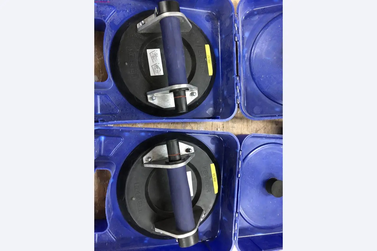 <br> discharged and well-maintained machines from the window construction sector -2