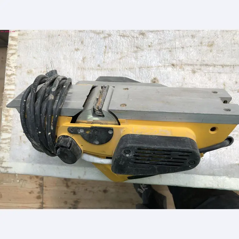 <br> discharged and well-maintained machines from the window construction sector -2