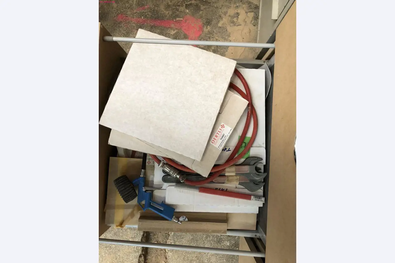 <br> discharged and well-maintained machines from the window construction sector -18