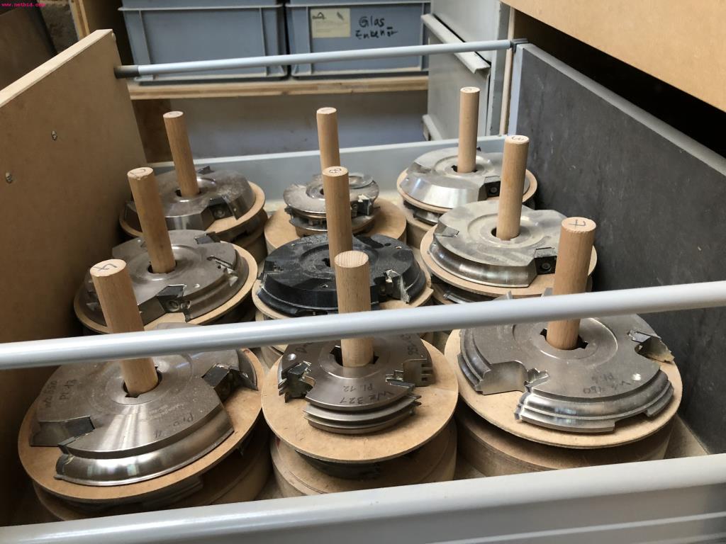 
Betriebs- und Geschäftsausstattung <br>eines Fensterbau-Betriebes-9