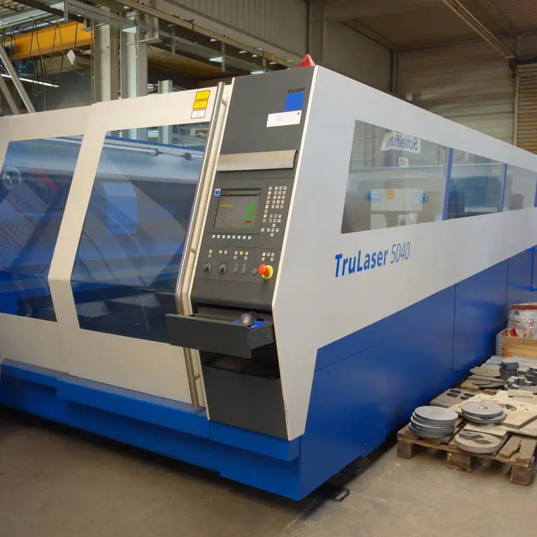 Machine de découpe laser 2D Trumpf TruLaser 5040 (L18)