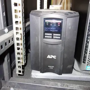 UPS APC SmartUPS 1500