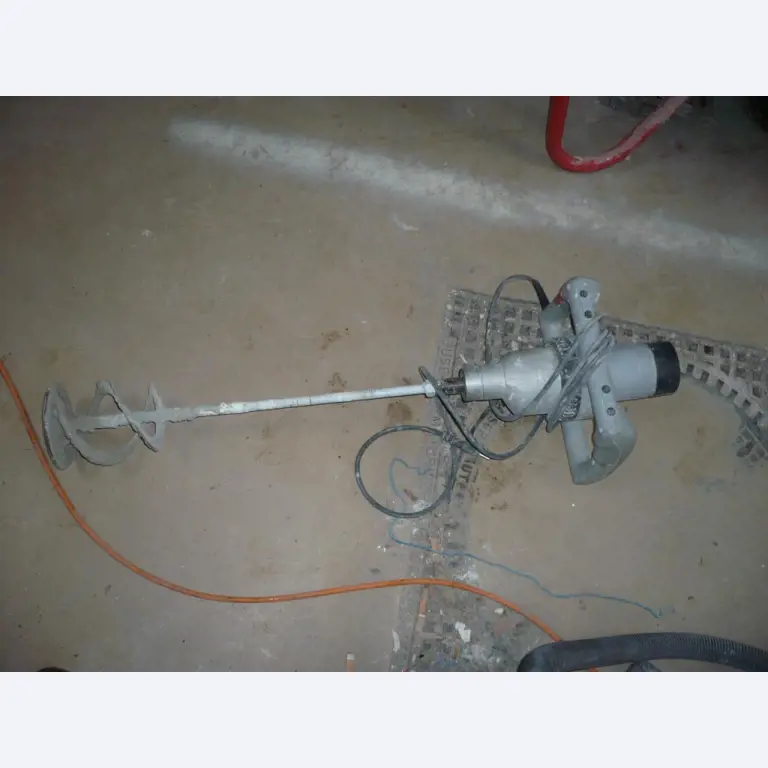 workshop equipment consisting of hand machines and equipment of a sanitary and installation company<br>  -5