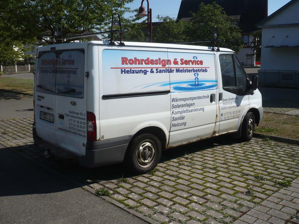 workshop equipment consisting of hand machines and equipment of a sanitary and installation company<br>  -2