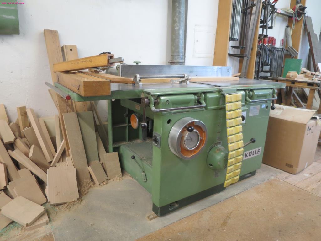 
Máquinas e material de exploração e de escritório de uma empresa de modelação-2