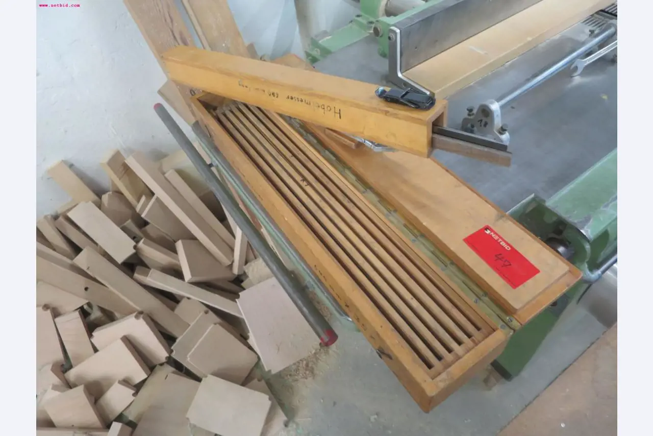 Machines as well as operating and office equipment of a model-building business-6
