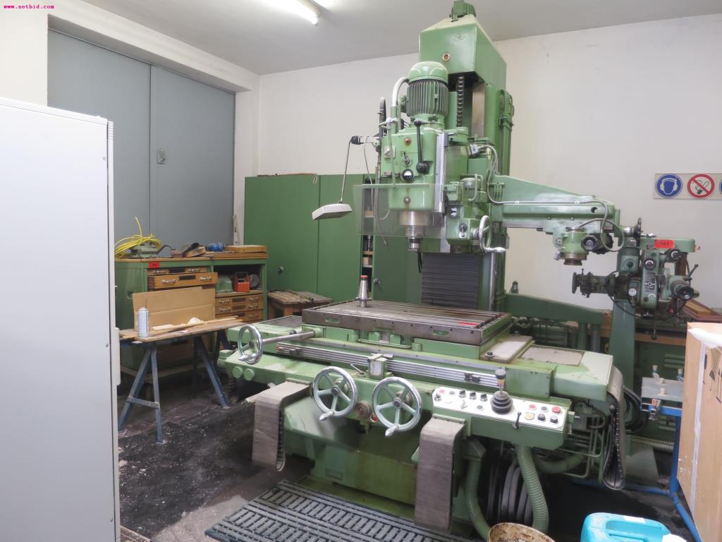 Machines as well as operating and office equipment of a model-building business-3