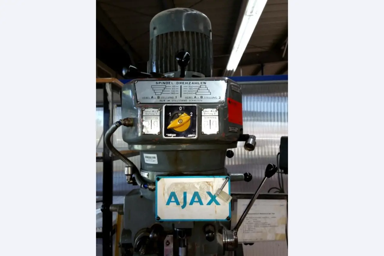 Machines as well as the business and office equipment of a plastics processing company-4