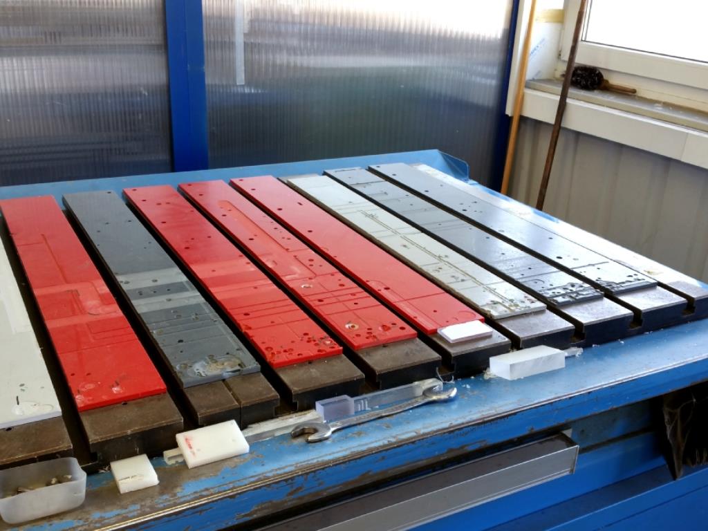 
Machines as well as the business and office equipment of a plastics processing company-7