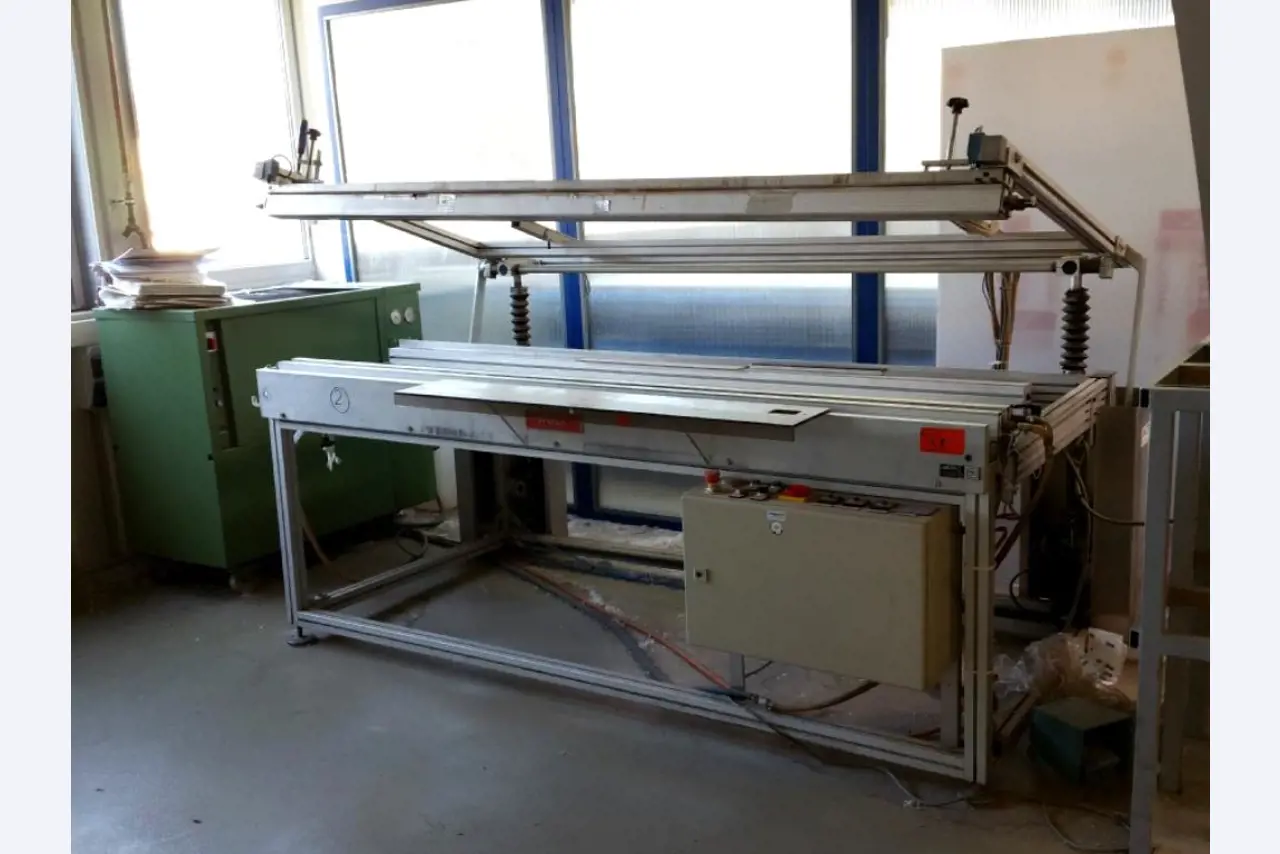Machines as well as the business and office equipment of a plastics processing company-1