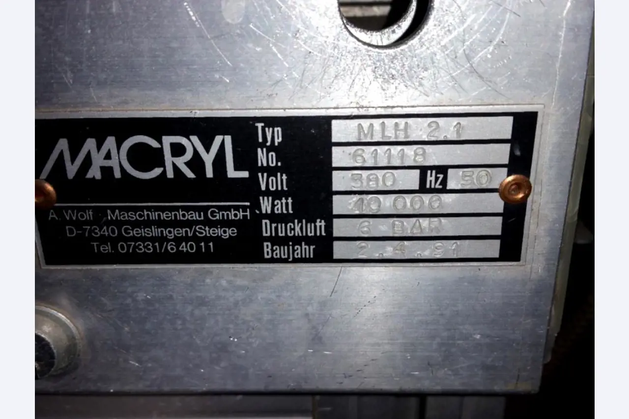 Machines as well as the business and office equipment of a plastics processing company-2