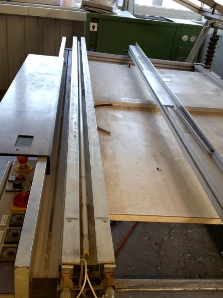 Giben Y3000 Scie à panneaux horizontale CNC-3