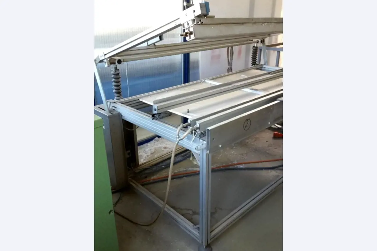 Machines as well as the business and office equipment of a plastics processing company-7