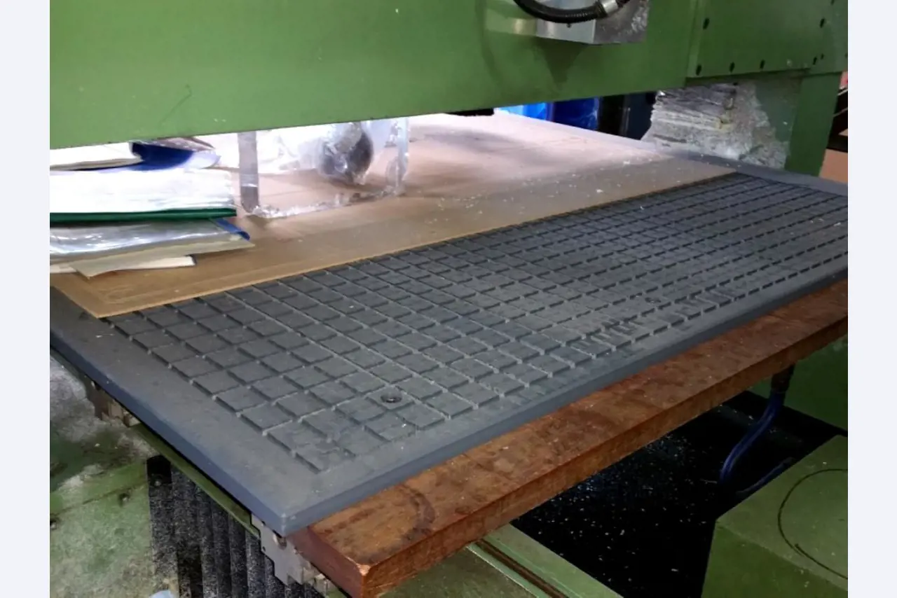 Machines as well as the business and office equipment of a plastics processing company-9