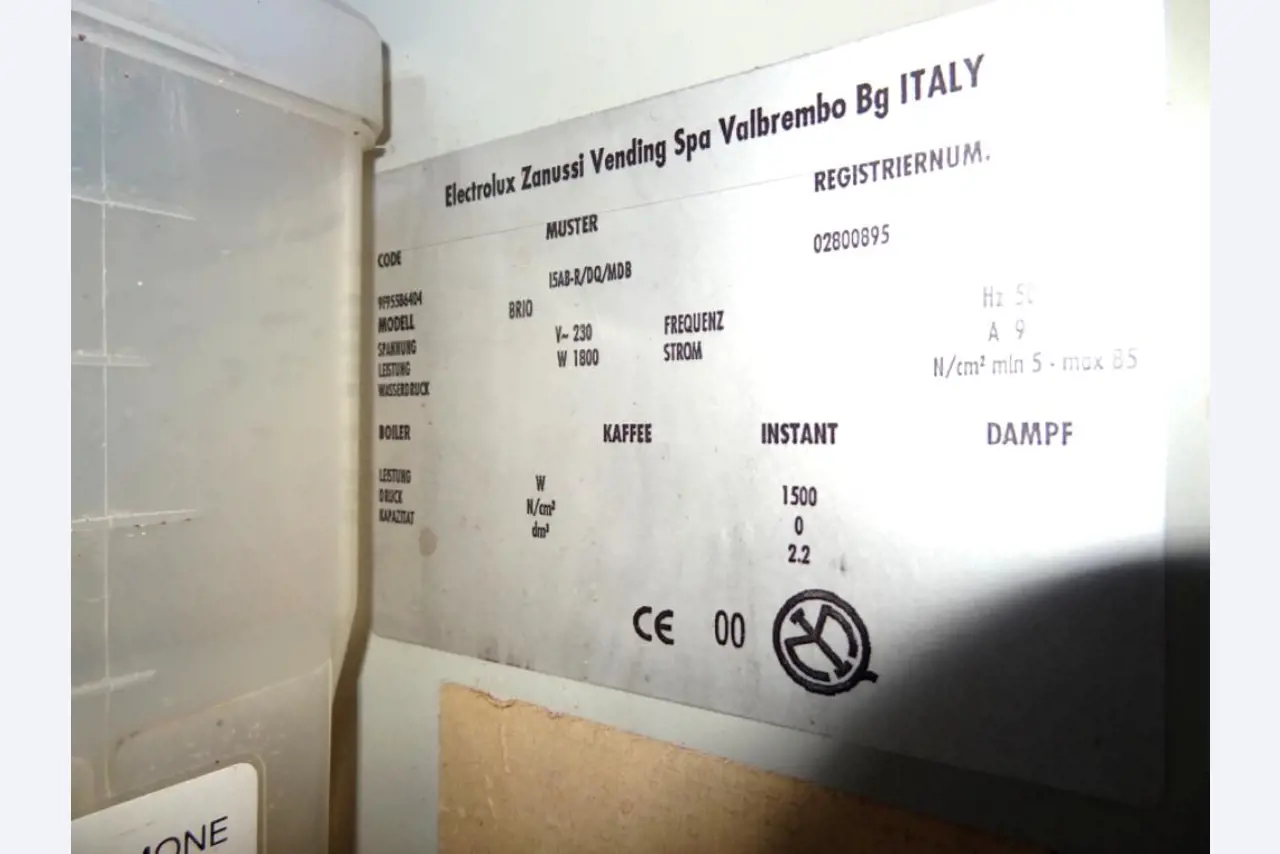 Machines as well as the business and office equipment of a plastics processing company-3