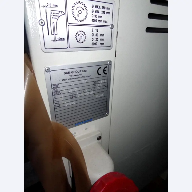 Machines as well as the business and office equipment of a plastics processing company-2
