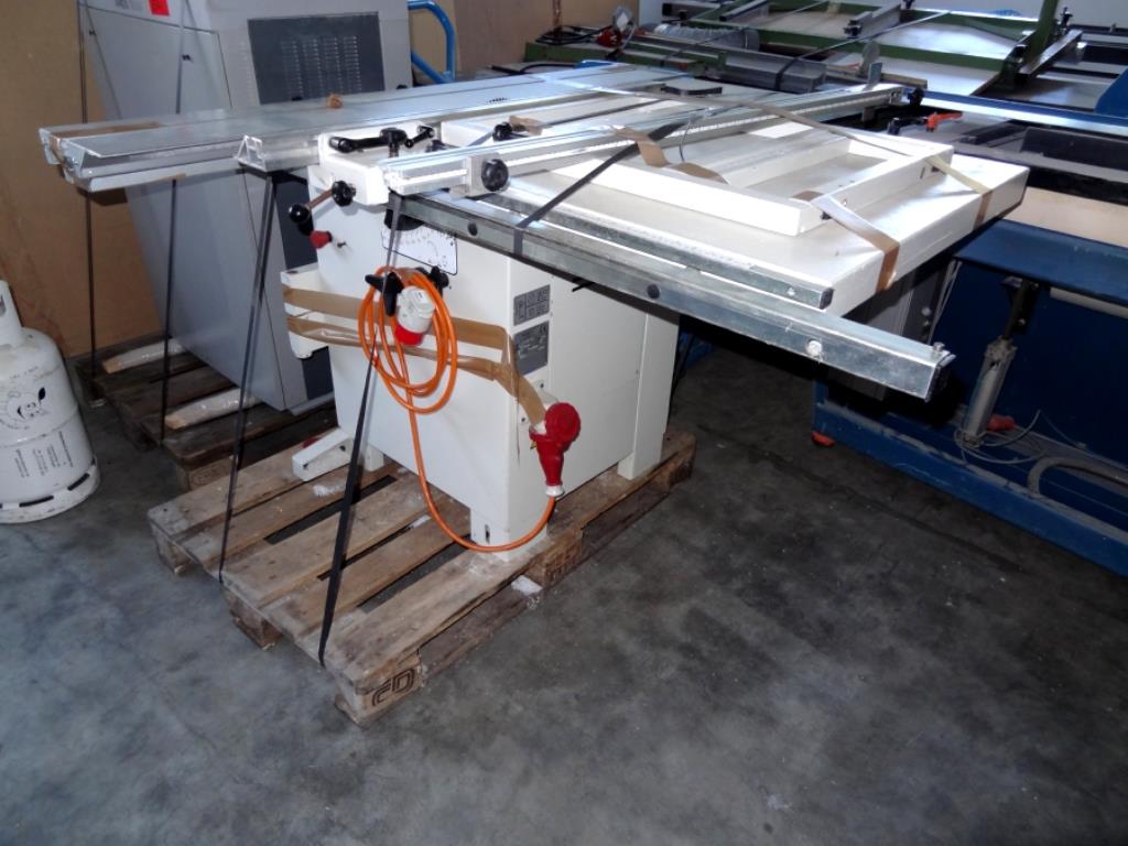 
Machines as well as the business and office equipment of a plastics processing company-3