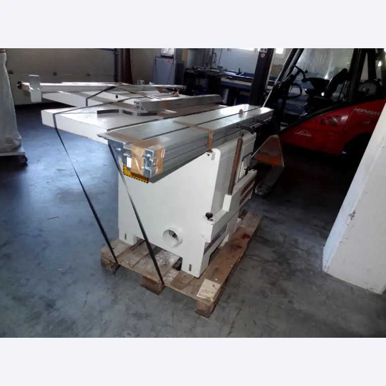 Machines as well as the business and office equipment of a plastics processing company-4