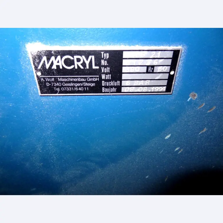 Machines as well as the business and office equipment of a plastics processing company-2