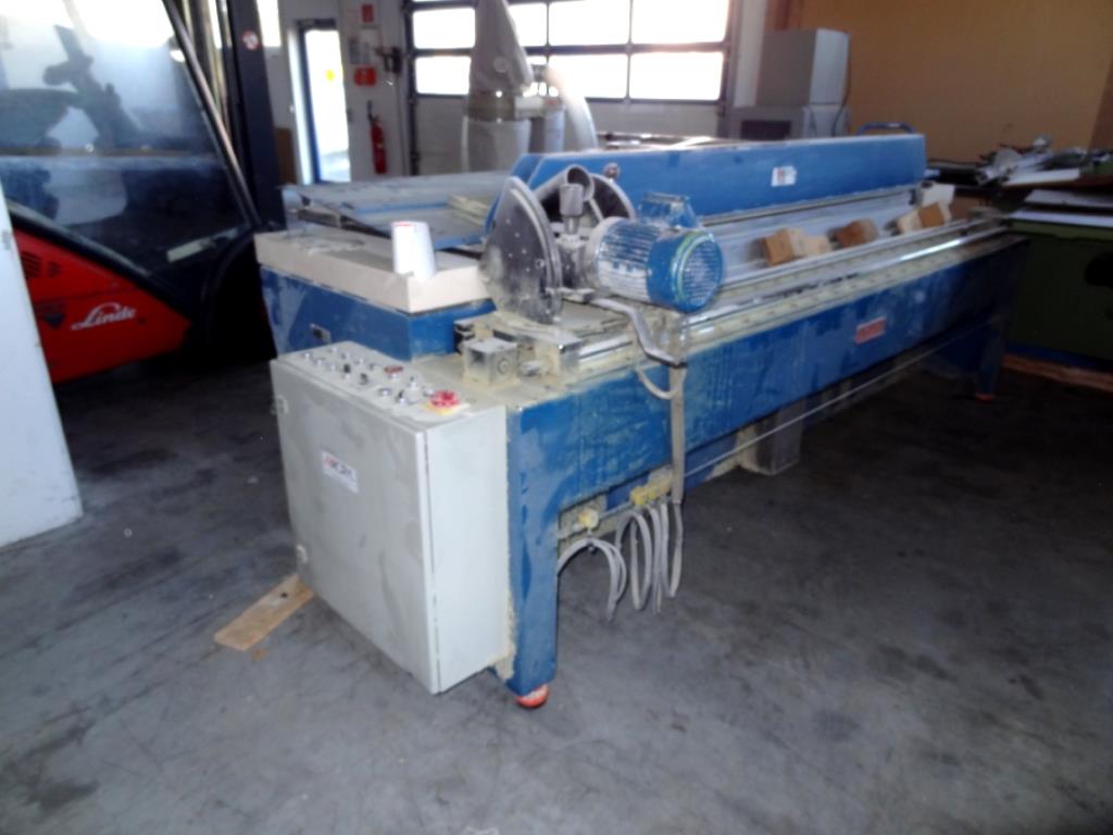 
Machines as well as the business and office equipment of a plastics processing company-3