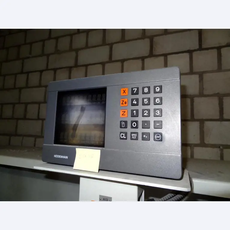 Giben Y3000 CNC-Horizontal-Plattenaufteilsäge-7