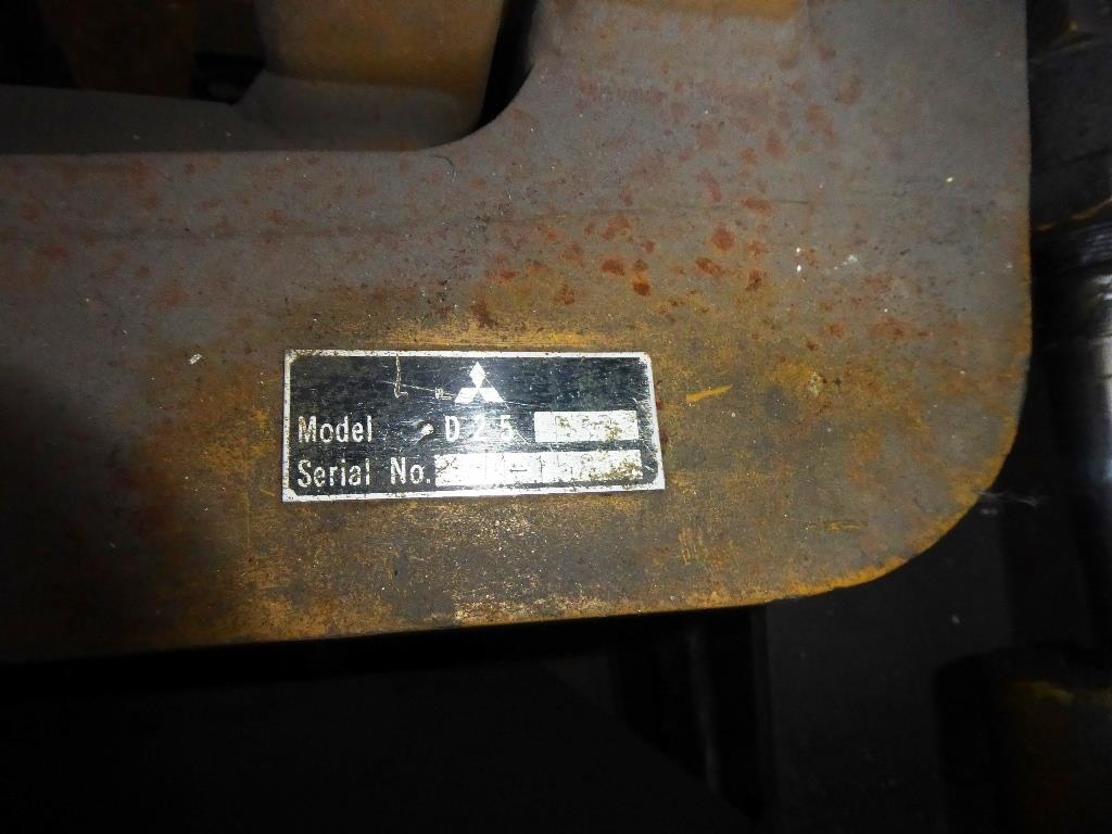 
Machines d'usinage, technique de soudage, outils manuels<br>.-4