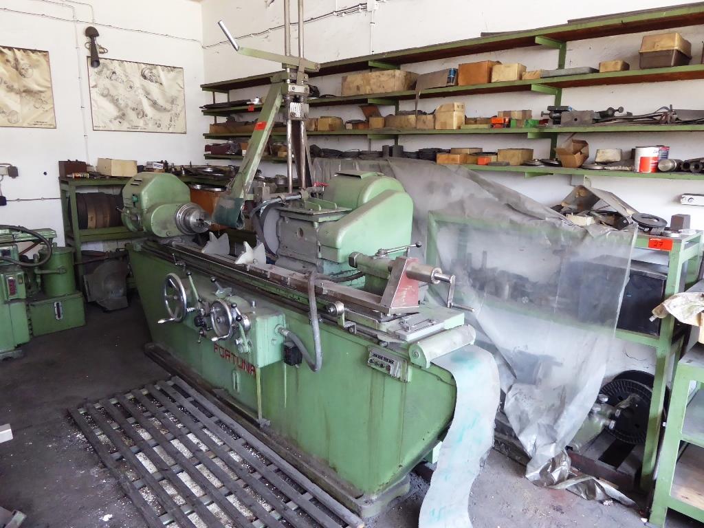 
cutting machines, welding technology, hand tools<br>-1