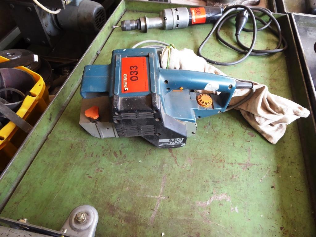 
cutting machines, welding technology, hand tools<br>-1