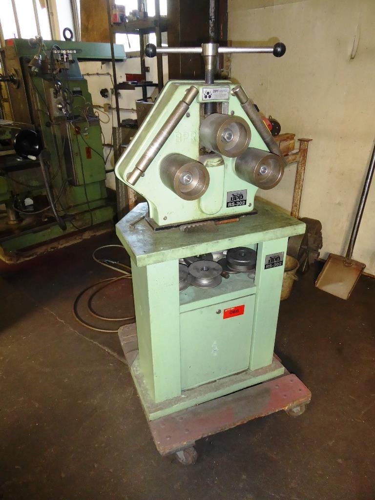 
cutting machines, welding technology, hand tools<br>-1