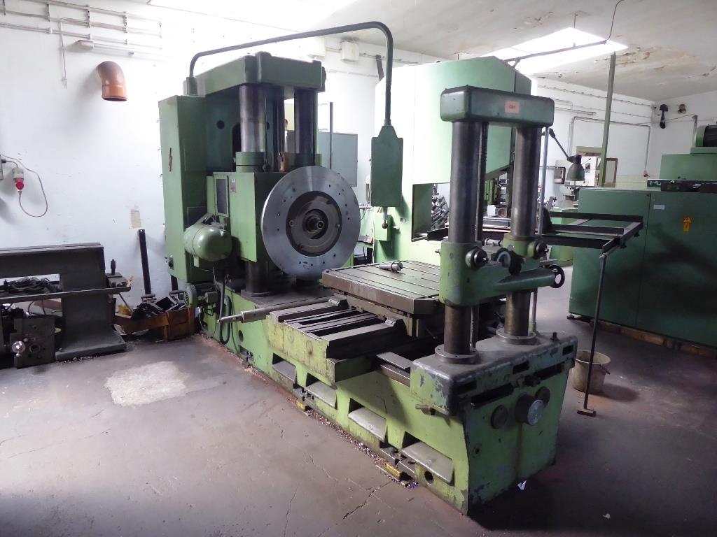 
Machines d'usinage, technique de soudage, outils manuels<br>.-1