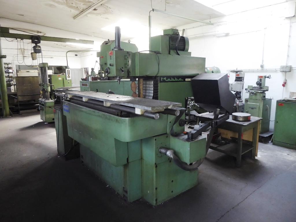 
Machines d'usinage, technique de soudage, outils manuels<br>.-2