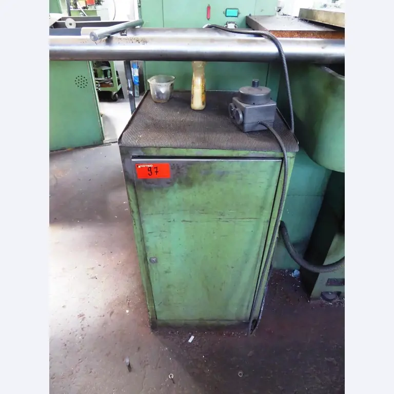 Machines d'usinage, technique de soudage, outils manuels<br>.-6