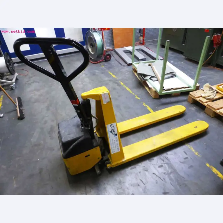 machines from the sheet-fed offset printing sector and print processing<br>-1