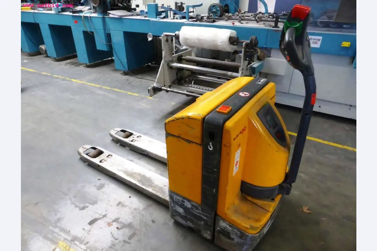 machines from the sheet-fed offset printing sector and print processing<br>-1