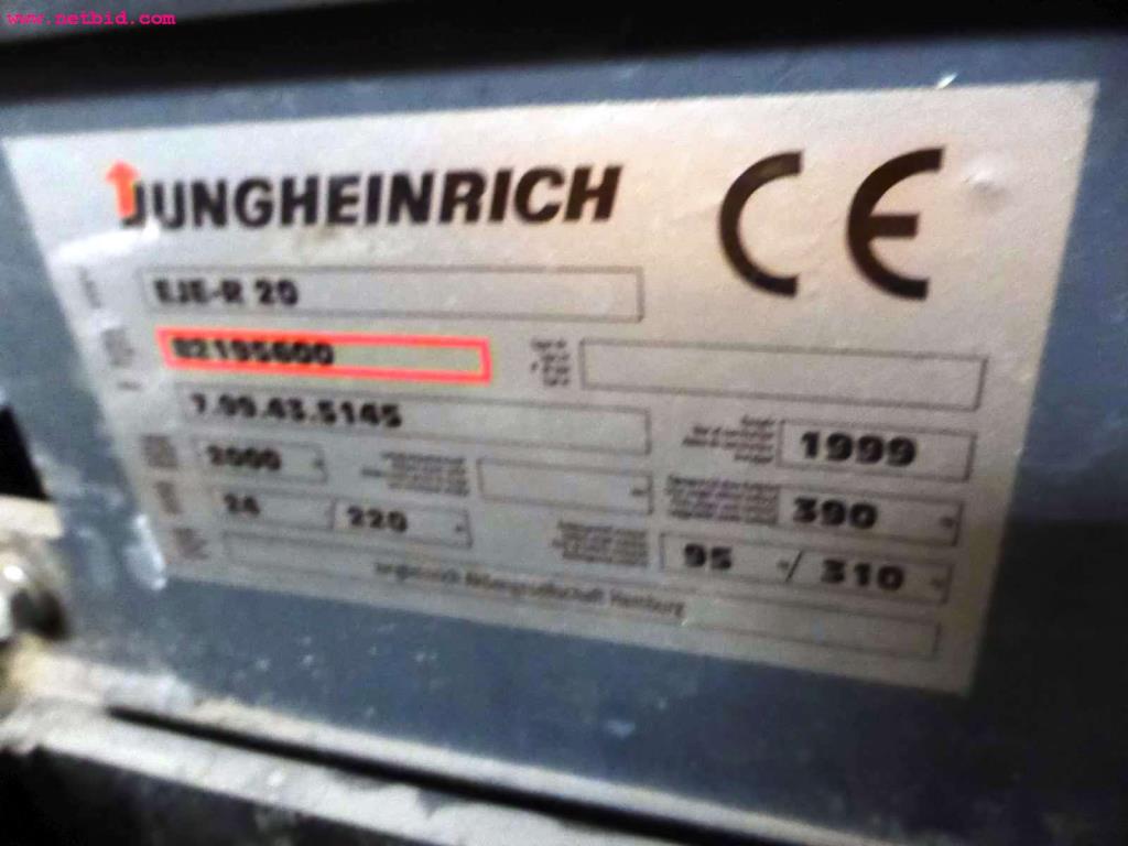 machines from the sheet-fed offset printing sector and print processing<br>-2