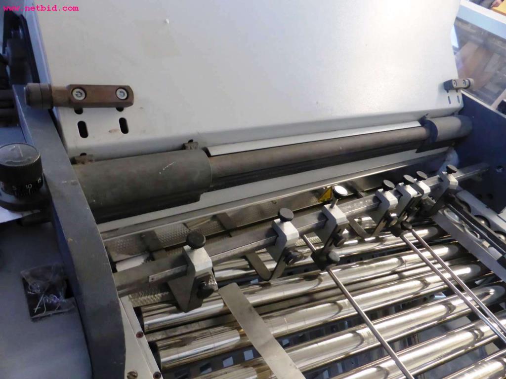 machines from the sheet-fed offset printing sector and print processing<br>-4