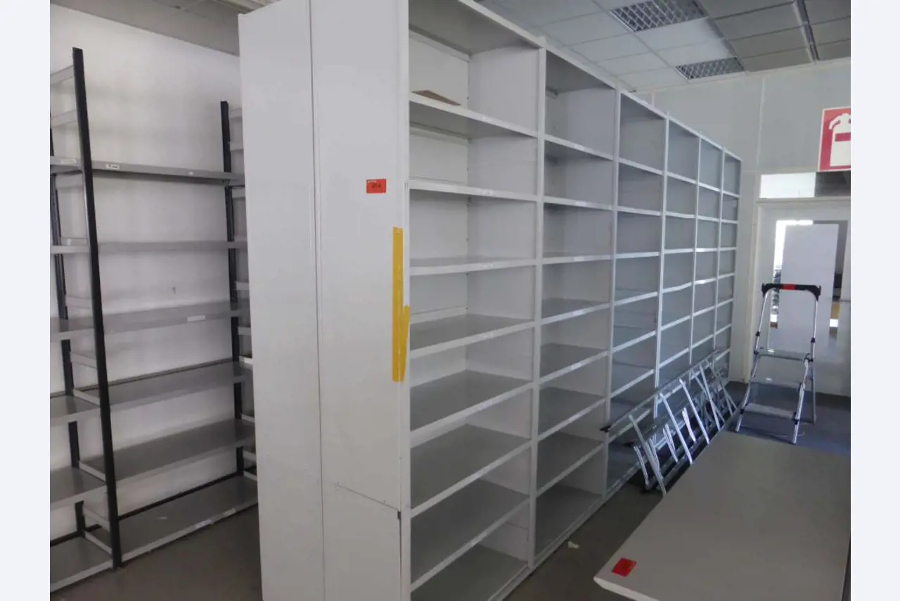 machines from the sheet-fed offset printing sector and print processing<br>-1
