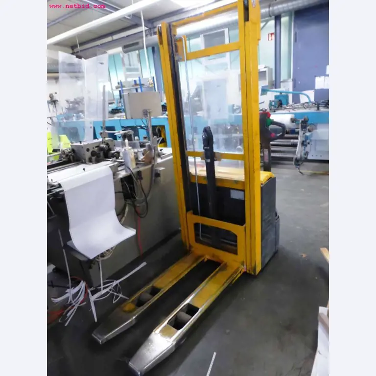 machines from the sheet-fed offset printing sector and print processing<br>-2