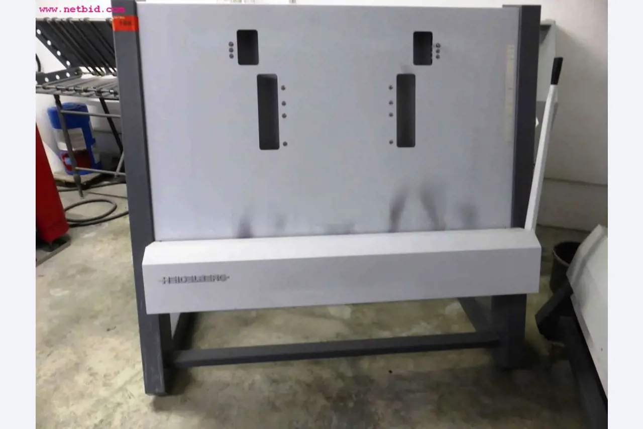 machines from the sheet-fed offset printing sector and print processing<br>-1