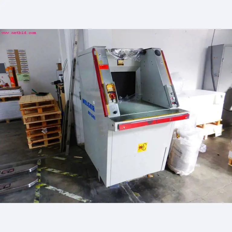 machines from the sheet-fed offset printing sector and print processing<br>-1