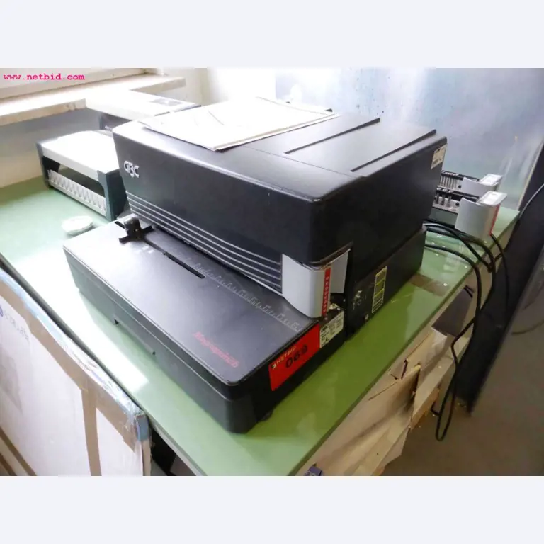 machines from the sheet-fed offset printing sector and print processing<br>-1