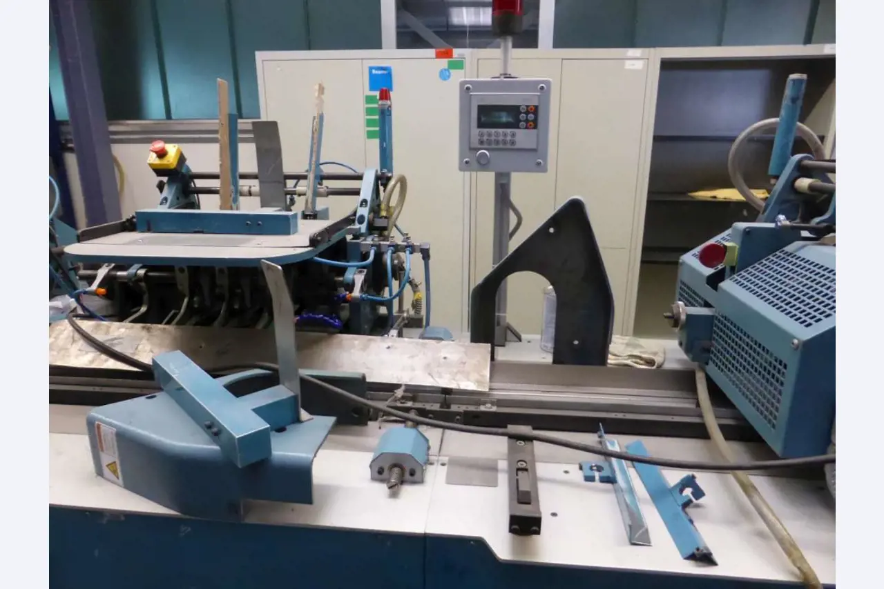 machines from the sheet-fed offset printing sector and print processing<br>-3