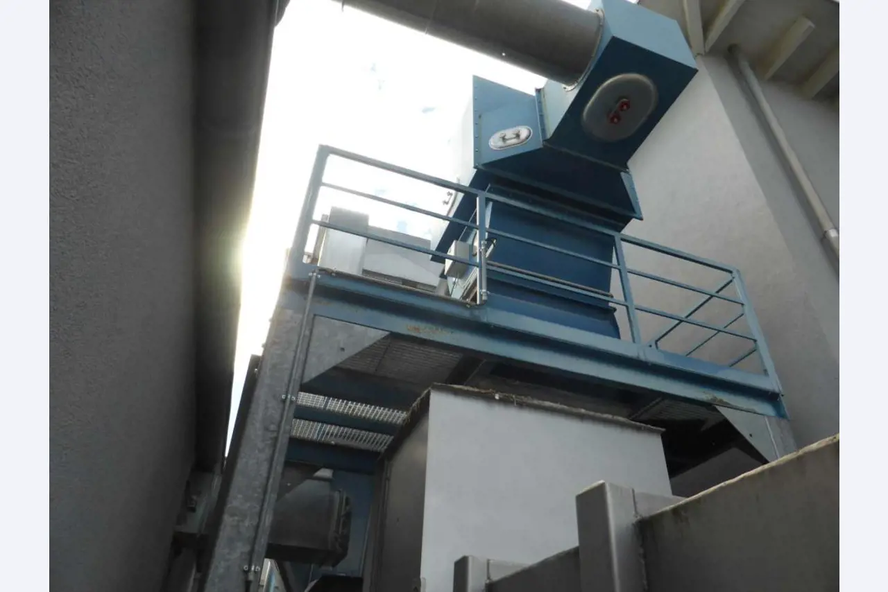 machines from the sheet-fed offset printing sector and print processing<br>-10