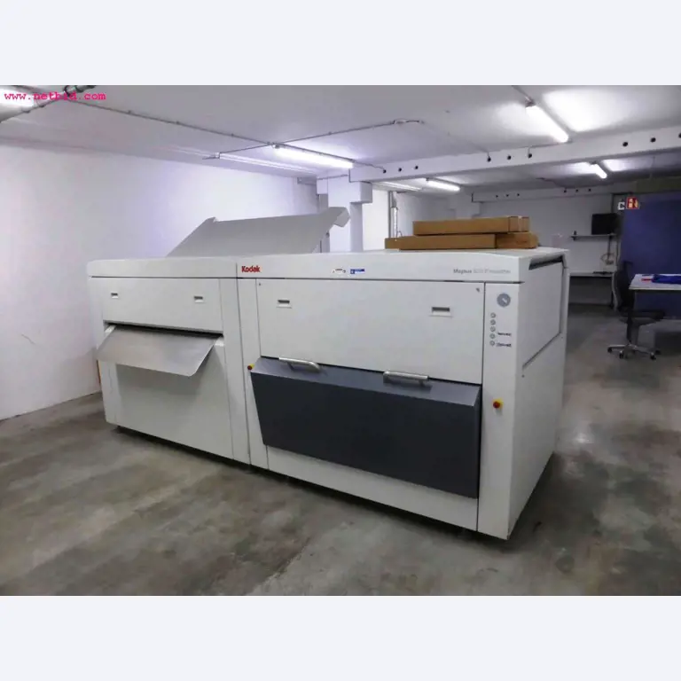 machines from the sheet-fed offset printing sector and print processing<br>-1