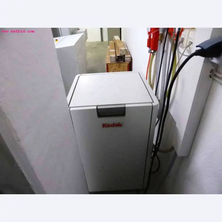 machines from the sheet-fed offset printing sector and print processing<br>-4