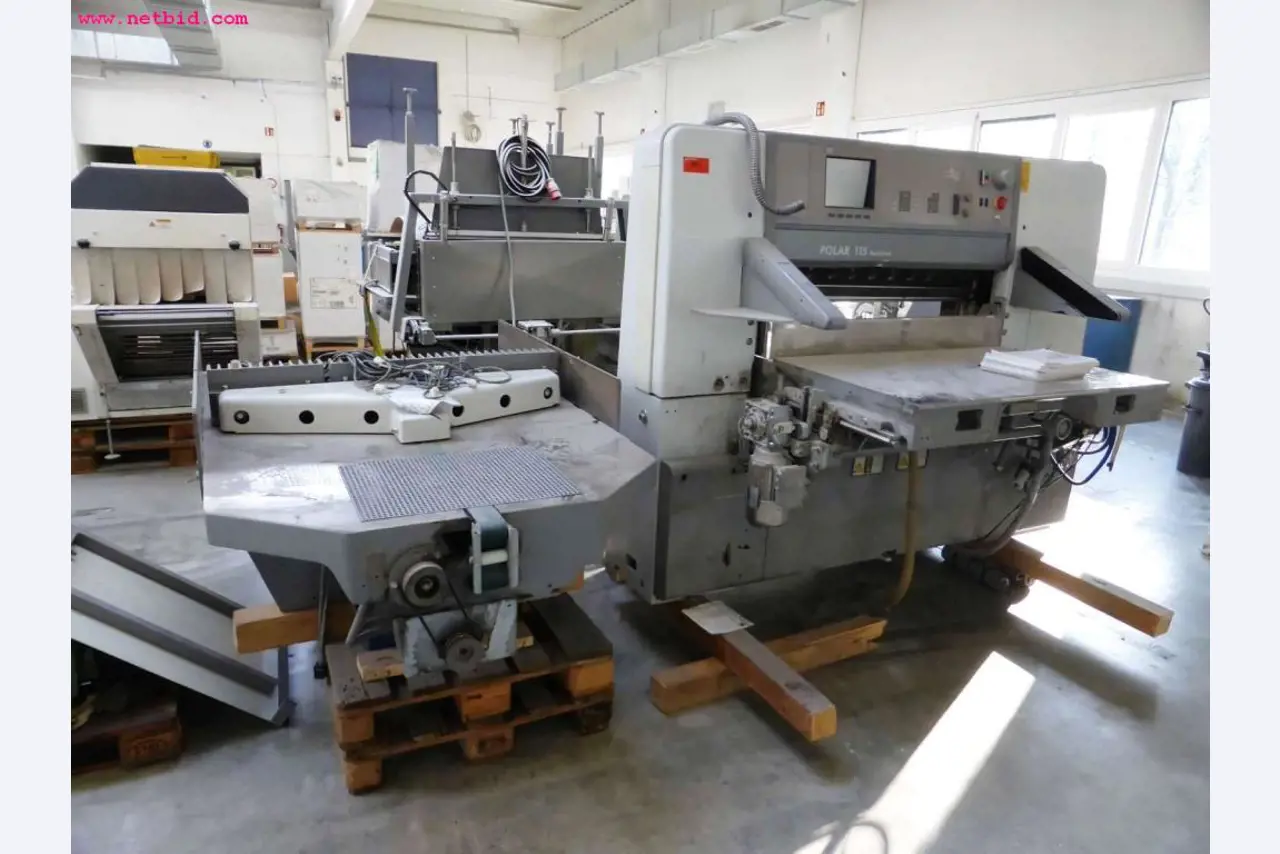 machines from the sheet-fed offset printing sector and print processing<br>-1